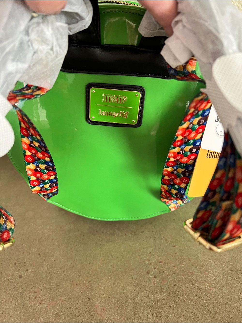 Loungefly Green M&M Character Party Bag - Picture 3 of 4